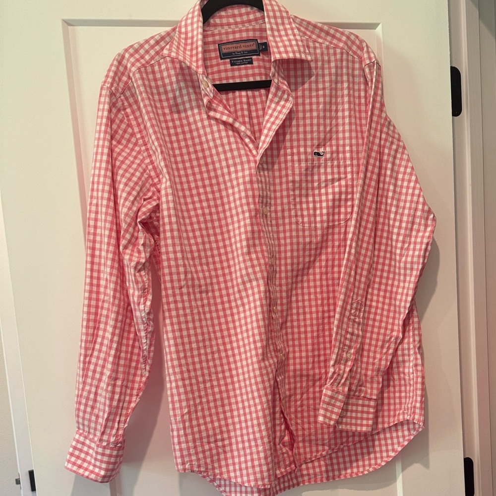Vineyard Vines Men's Pink Checkered button down Shirt